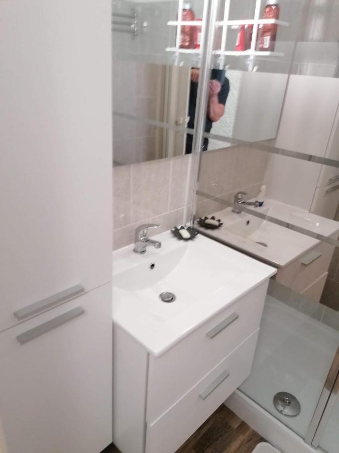 Vue Sur La Au 6eme Et Dernier Etage *